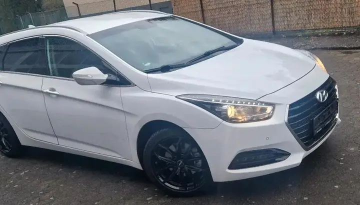 Hyundai I40