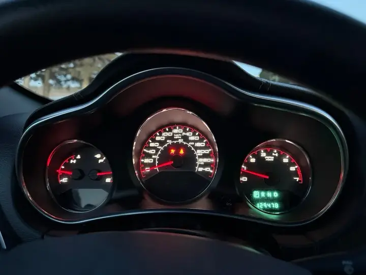 Dodge Avenger 2013 photo 5
