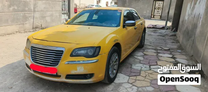 Chrysler 300 2014 photo 2