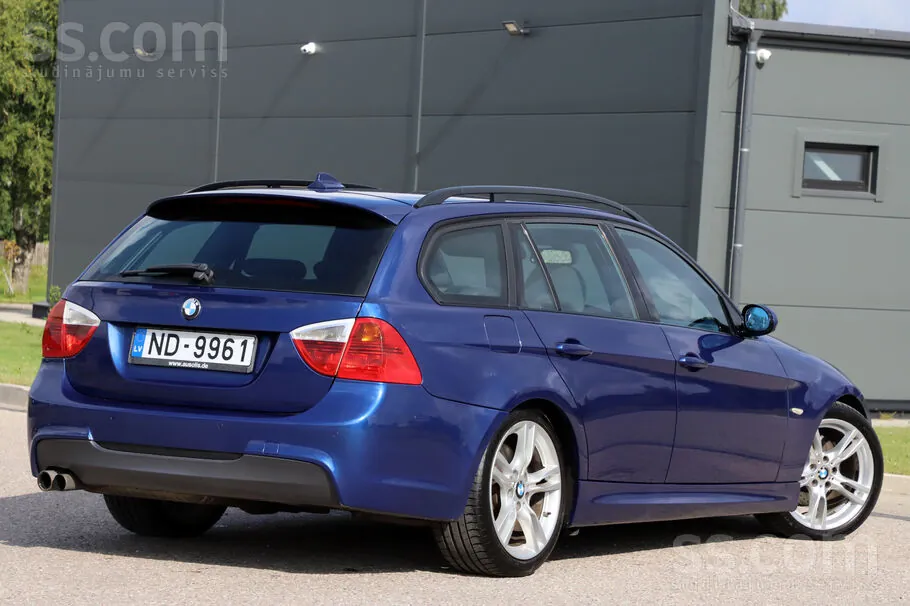 BMW 325 2008 photo 3