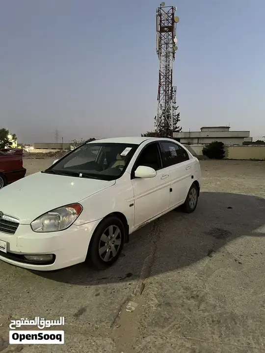 Hyundai Accent 2009 photo 4
