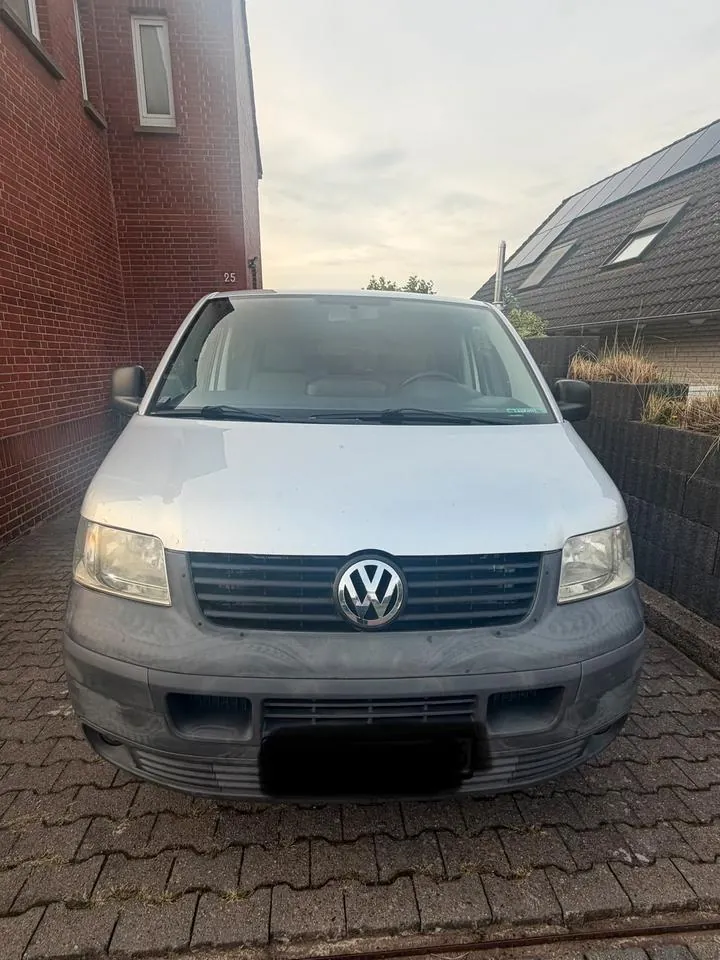 Volkswagen T5 Caravelle