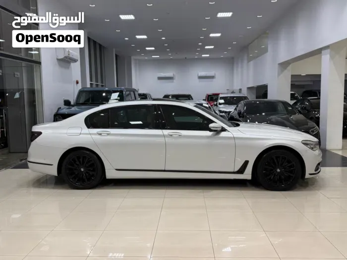 BMW 7 Series 2016 photo 3