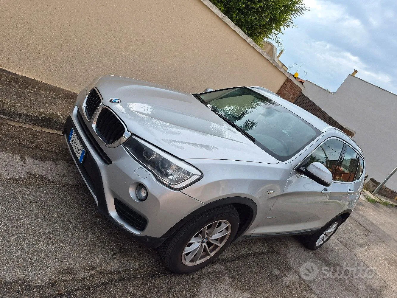 BMW X3 2014 photo 2