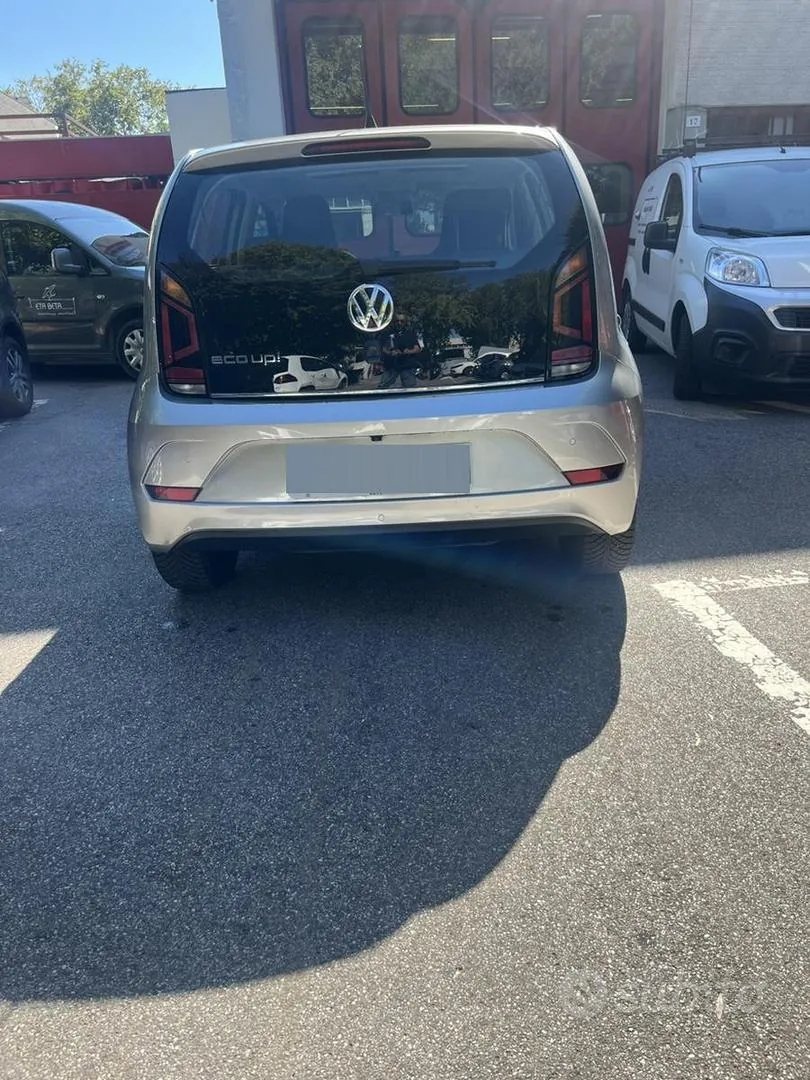 Volkswagen Up 2017 photo 3