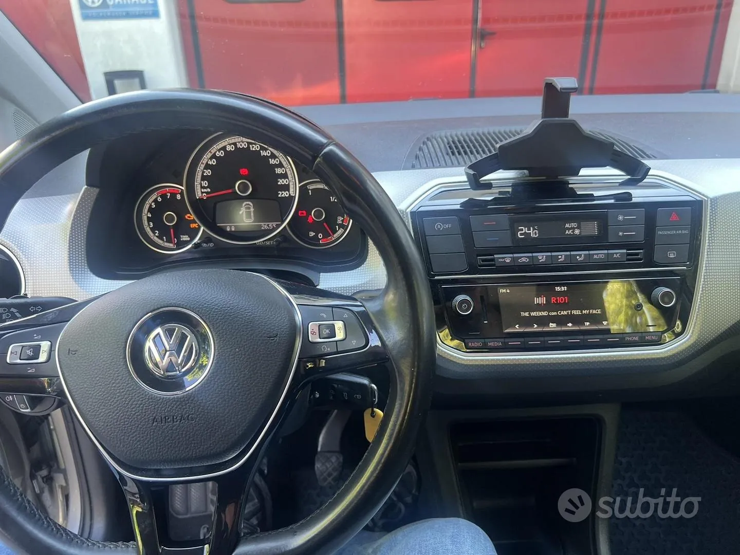 Volkswagen Up 2017 photo 5