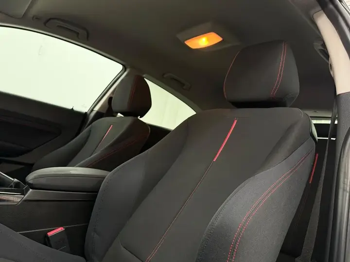BMW 1 Series 2013 photo 3