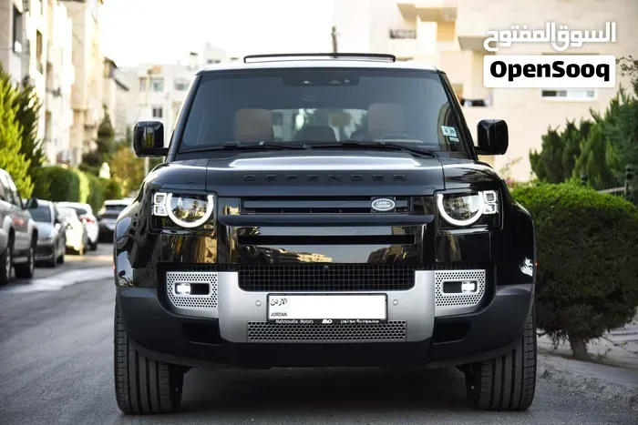 Land Rover Defender 2024 photo 3