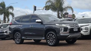 Mitsubishi Pajero Sport 2022 photo 4