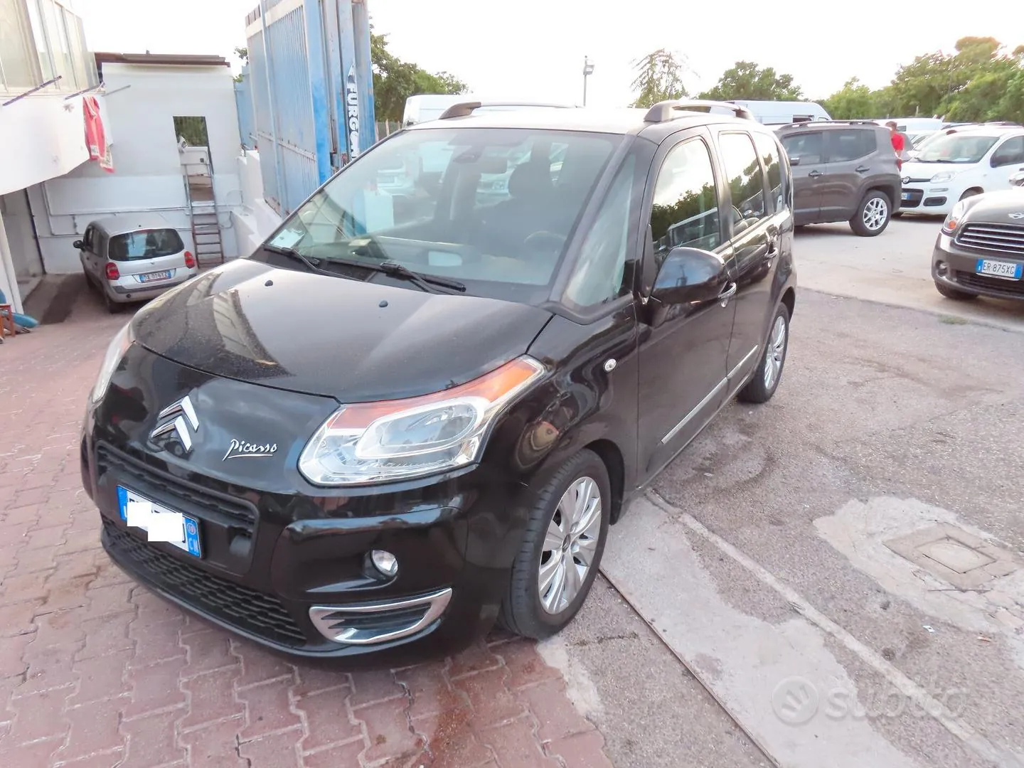 Citroen C3 Picasso 2010 photo 2