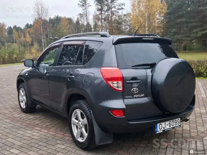 Toyota Rav4 2006 photo 4