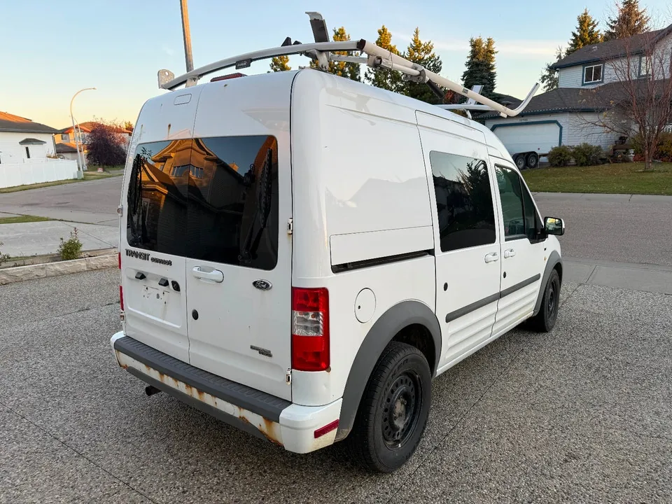 Ford Transit Connect 2013 photo 3