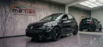 Volkswagen Golf R