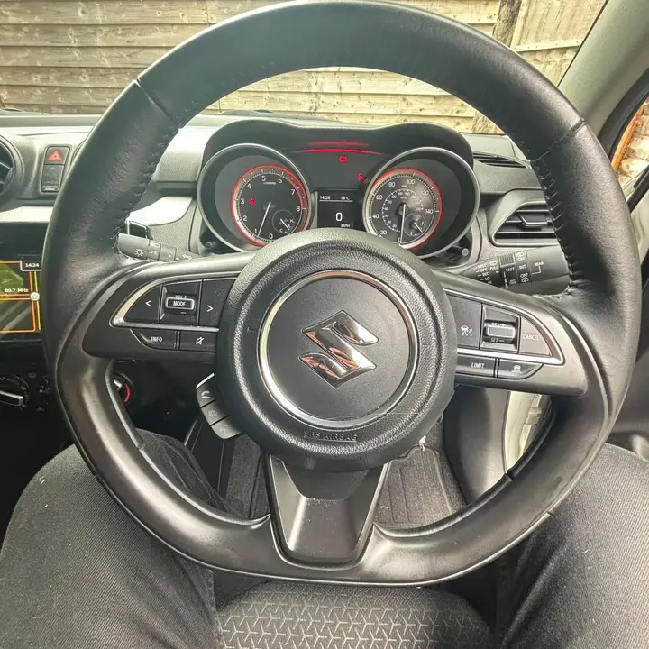 Suzuki Swift 2021 photo 4