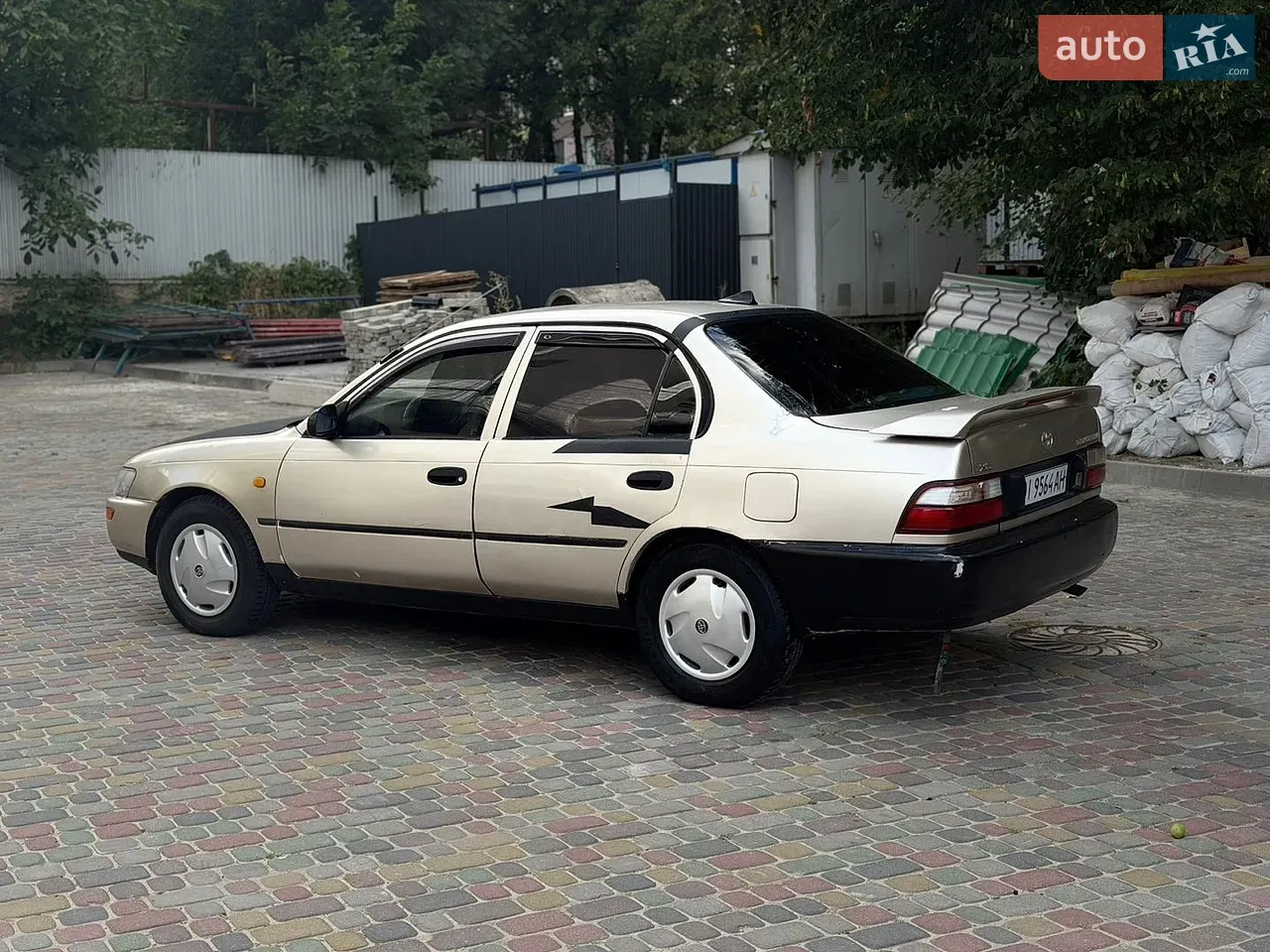 Toyota Corolla 1995 photo 3