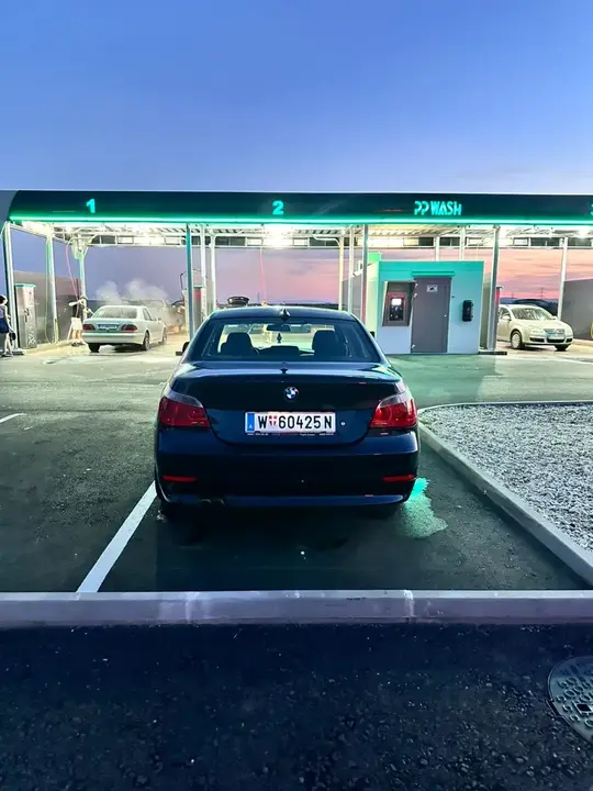 BMW 5 Series 2004 photo 3