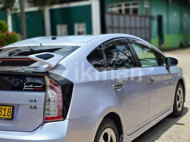 Toyota Prius 2014 photo 3
