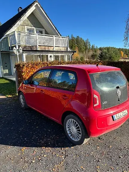 Volkswagen Up 2015 photo 4