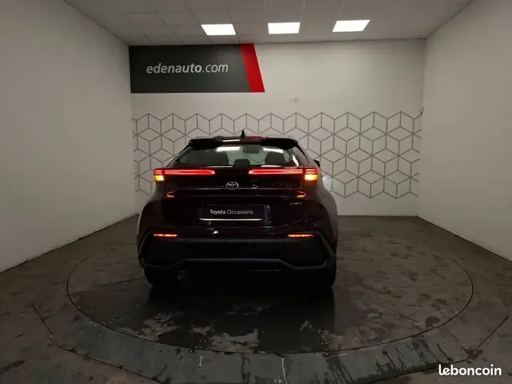 Toyota C-Hr 2024 photo 4