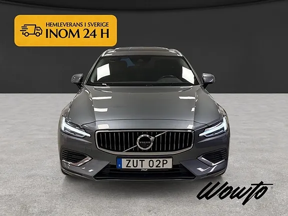 Volvo V60 2021 photo 2