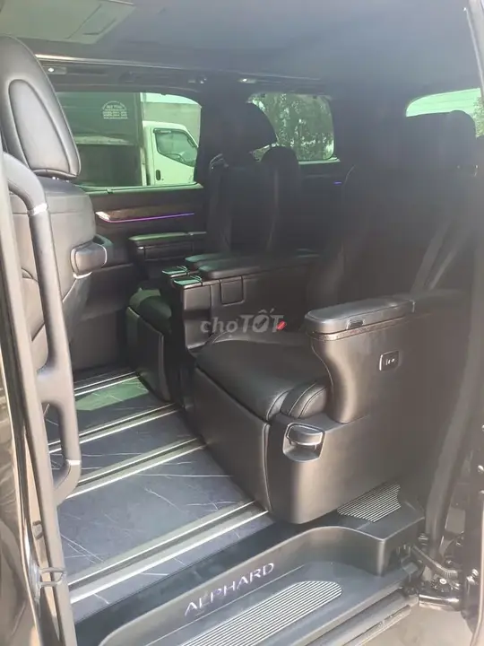 Toyota Alphard 2019 photo 5