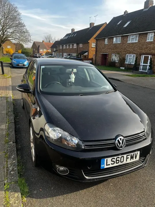 Volkswagen Golf 2010 photo 3