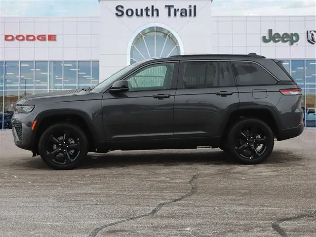 Jeep Grand Cherokee 2026 photo 3