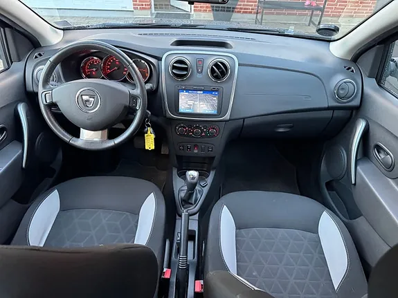 Dacia Sandero Stepway 2016 photo 5