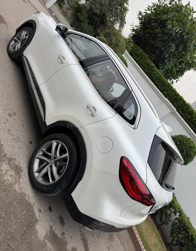 MG Hs