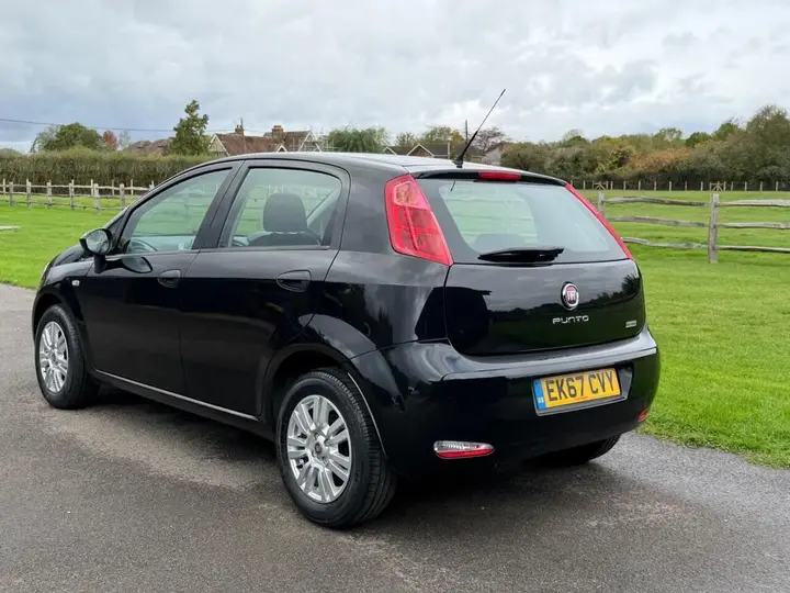 Fiat Punto 2017 photo 5