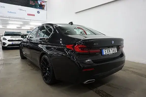 BMW 530E 2023 photo 4