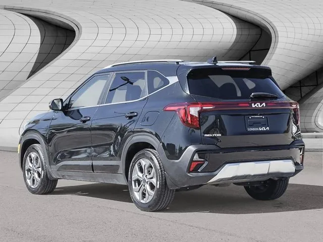 Kia Seltos 2024 photo 3