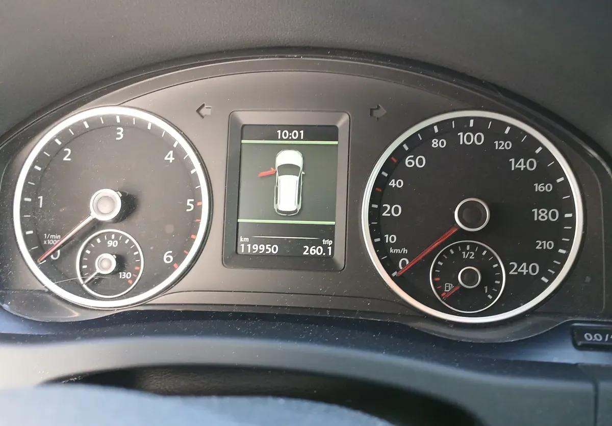 Volkswagen Tiguan 2013 photo 3