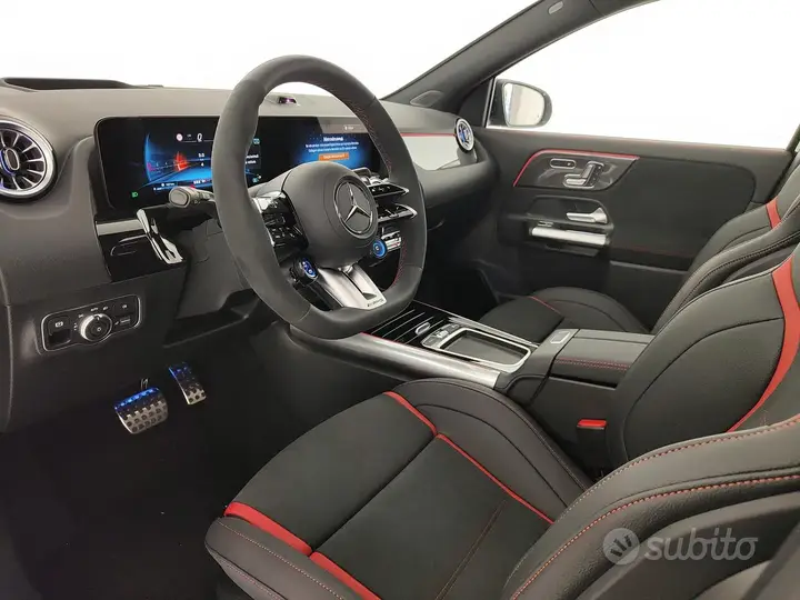 Mercedes-Benz Gla photo 5