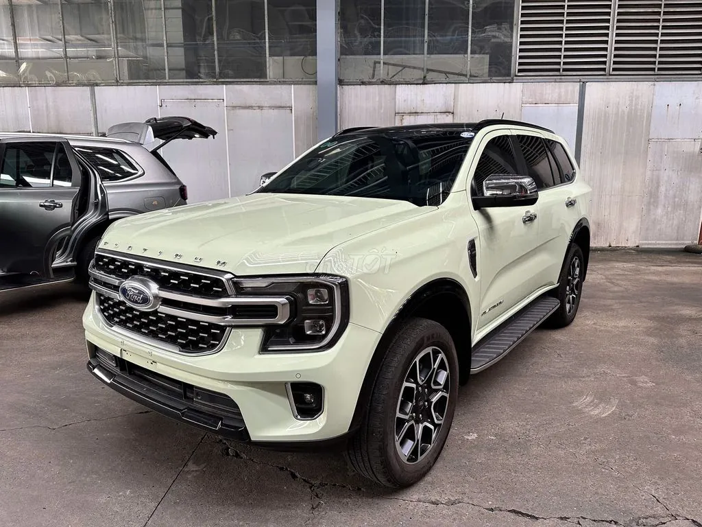 Ford Everest 2022 photo 3