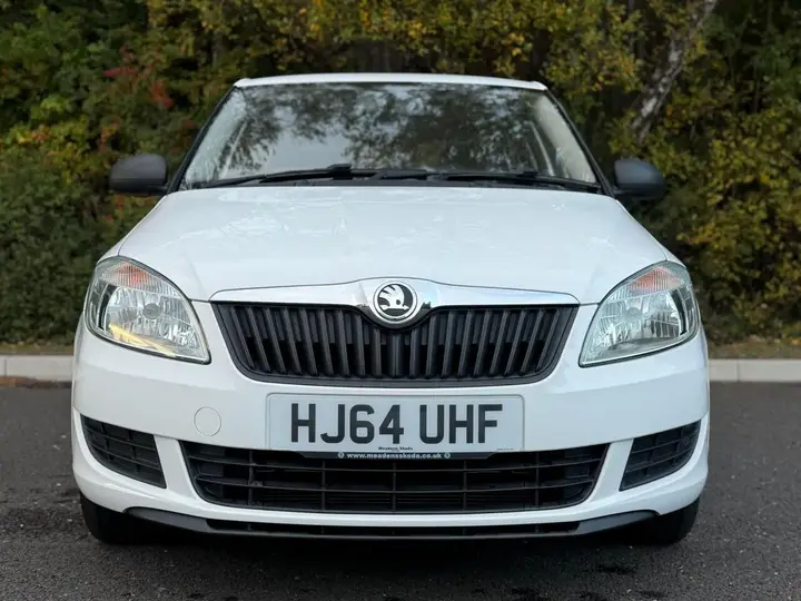 Skoda Fabia 2014 photo 2