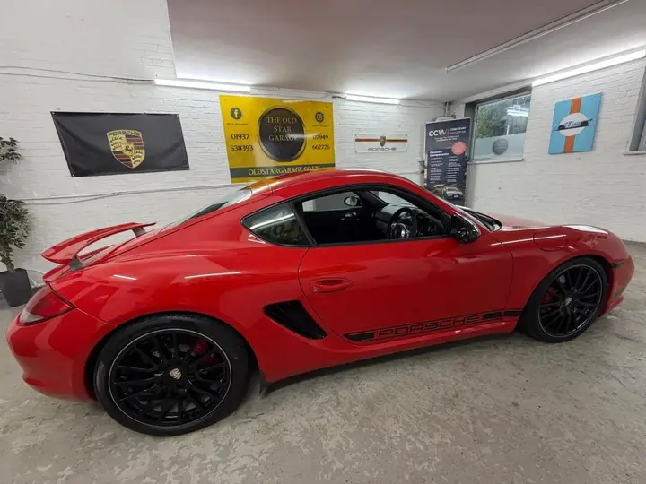 Porsche Cayman 2010 photo 5