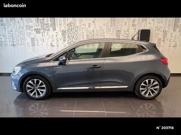 Renault Clio 2021 photo 2
