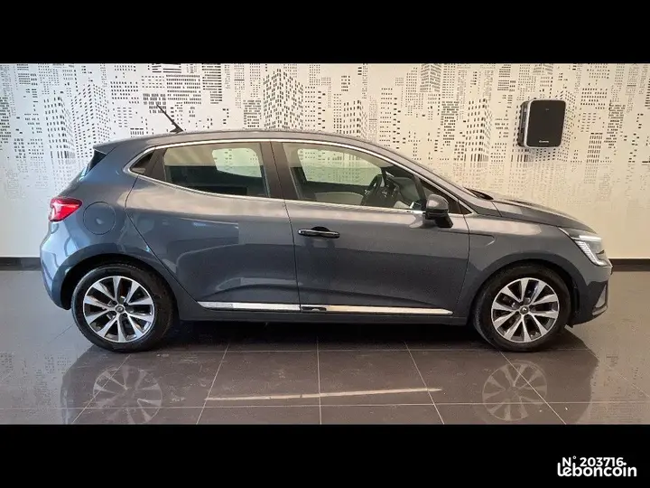 Renault Clio 2021 photo 5