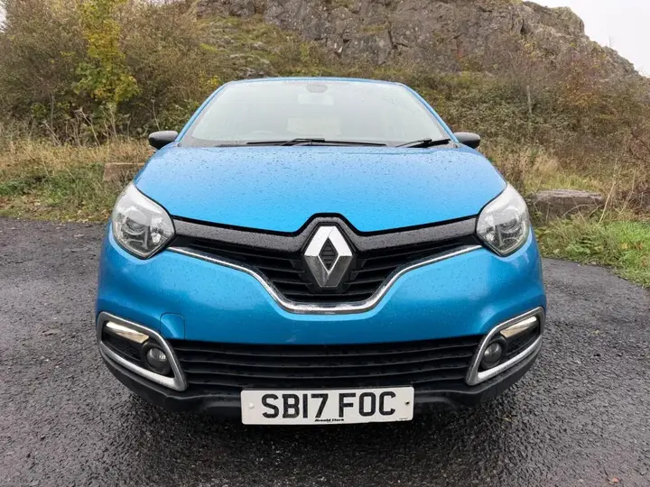 Renault Captur 2017 photo 2