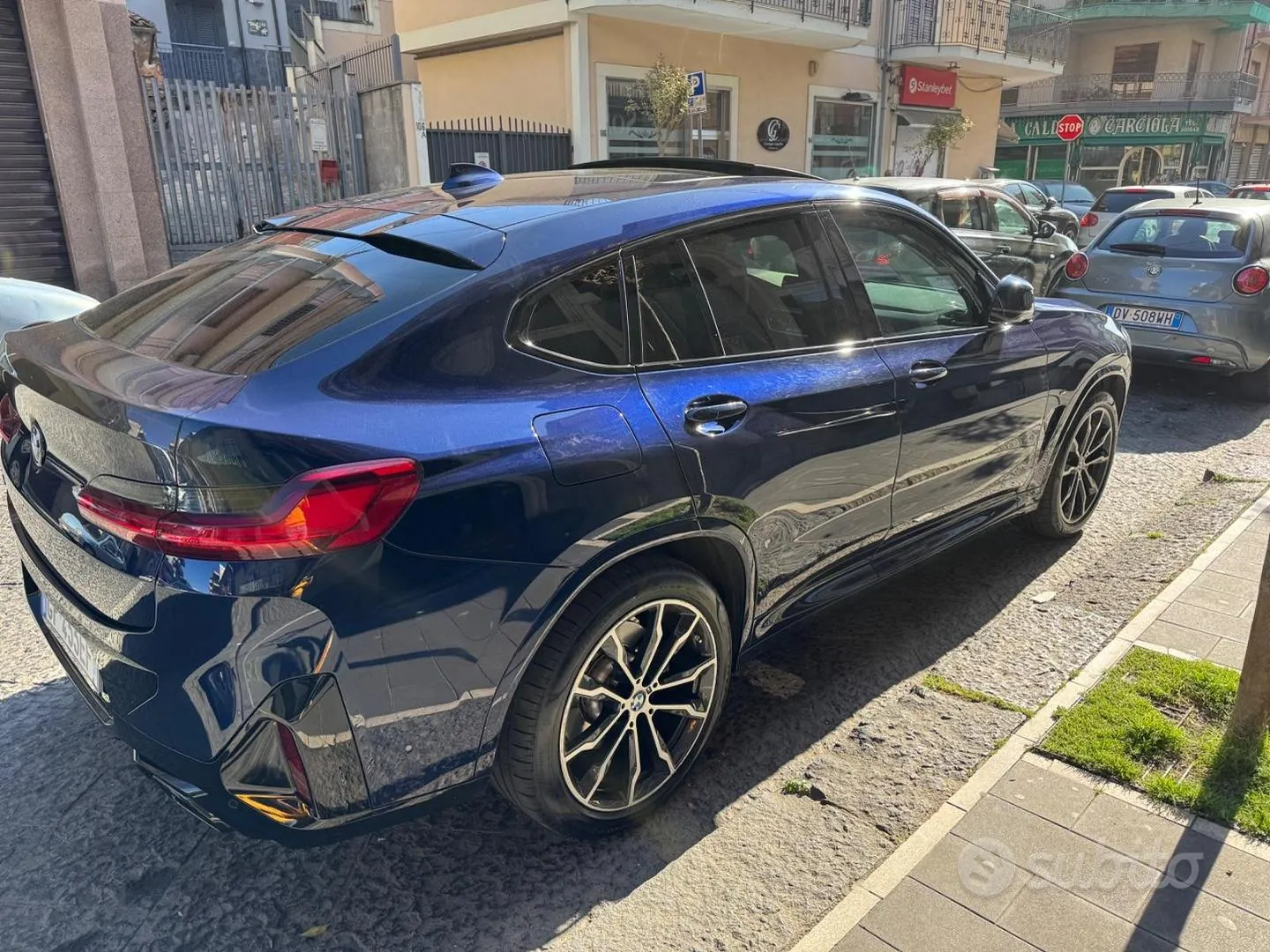 BMW X4 2023 photo 2