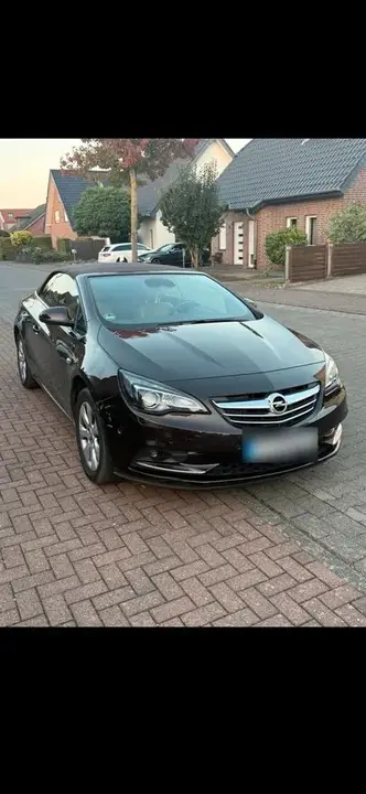 Opel Cascada