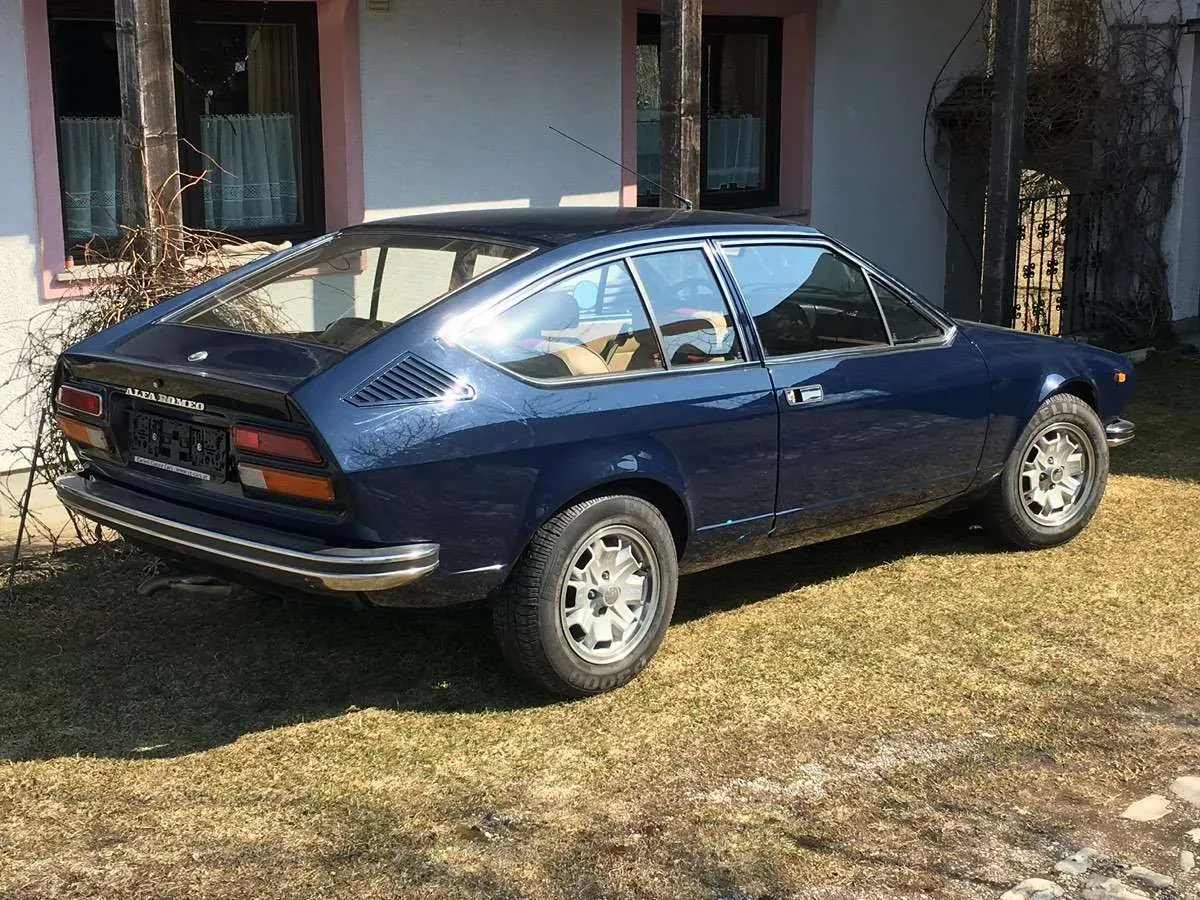 Alfa Romeo Alfetta Gt 1600 1976 photo 3