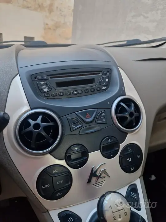 Ford Ka 2010 photo 3
