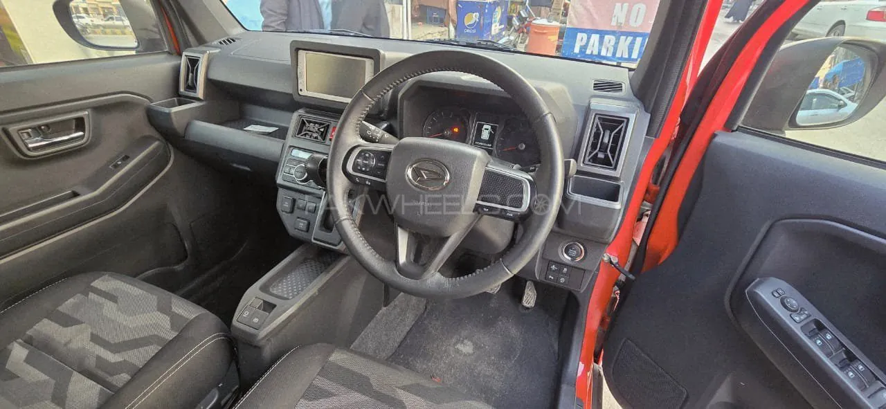 Daihatsu Taft