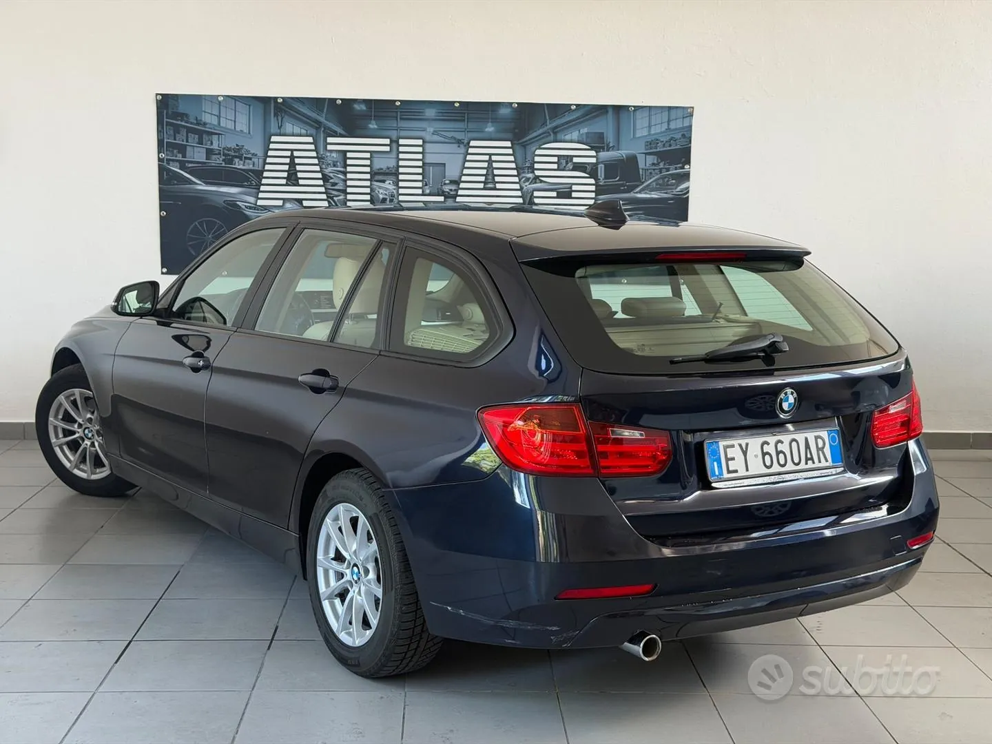BMW 318 2015 photo 3