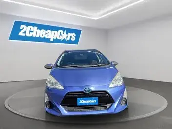 Toyota Aqua 2016 photo 3
