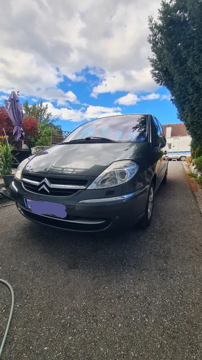 Citroen C8 2012 photo 3