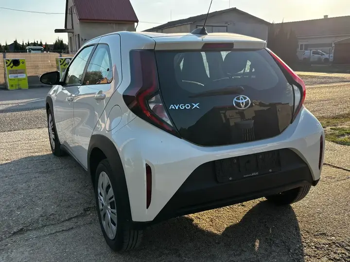 Toyota Aygo 2022 photo 3