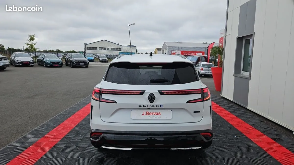 Renault Espace 2024 photo 4